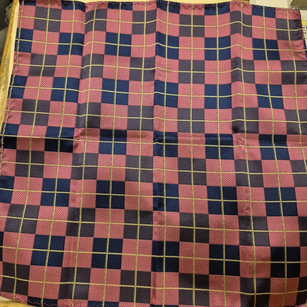 NEW Pocket Squares